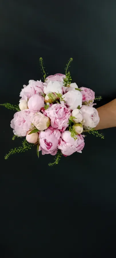 Fleurs roses et blanches